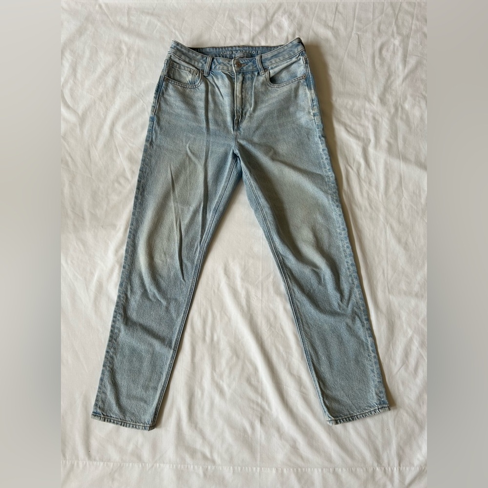 American Eagle Outfitters Light Wash Slim Straight Jeans